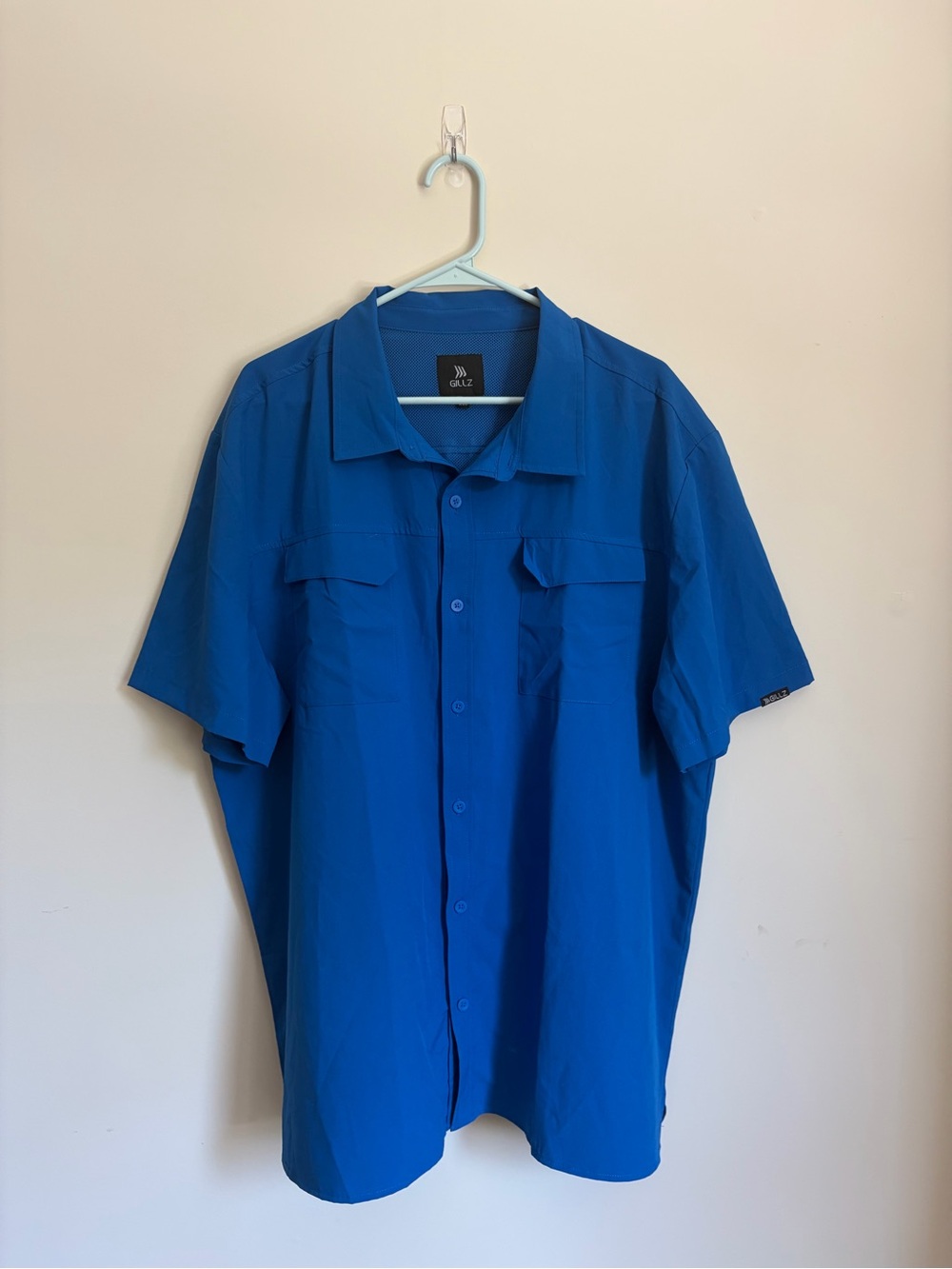 GILLZ Men's Short-Sleeve Button-Down Shirt in Royal Blue